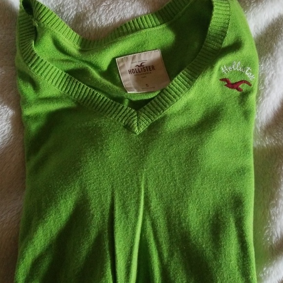 Sweaters - Picture 1 of 2